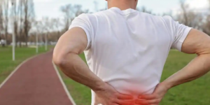 男人过了40岁频繁起夜腰痛，专家揭秘前列腺炎背后的”隐形杀手”