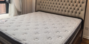 上海独居青年坦白局：花半个月工资买的喜临门床垫，我后悔了吗？