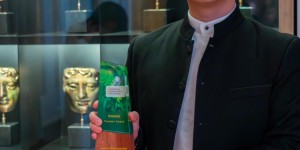 中国人文纪录片《云朵之上》获奖开创英国TVE电影奖历史