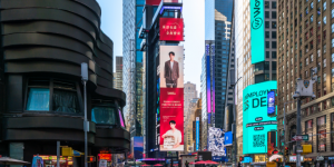 携手肖战点亮纽约时代广场，Lamett乐迈石晶引领黄金周家居消费热潮