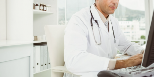 甲状腺癌突袭下的平安福：7 天 30 万理赔守护家庭希望