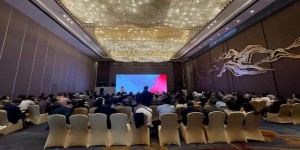 流感疫苗降价了，但流感防控难度依旧不小，重点人群的防控难题待解