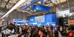 它石智航AWE线下首秀，靠“干活”获吉尼斯世界纪录称号