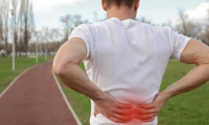 男人过了40岁频繁起夜腰痛，专家揭秘前列腺炎背后的”隐形杀手”