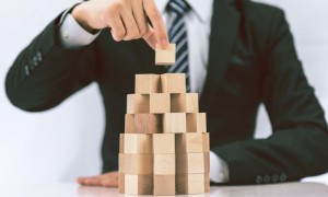 初存：以诚信破局，筑牢健康行业信任基石