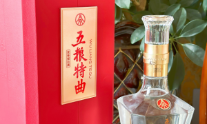 佳节送好酒！五粮特曲以五谷精华，酿美酒芬芳