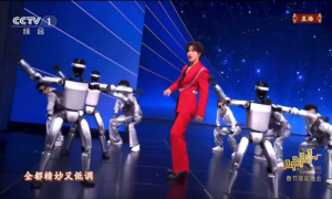 春晚舞台首秀 魔法原子创下行业多个“第一”