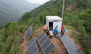 崇左移动：数智移动实事为民，离网光伏新能源沿边基站顺利开通