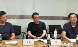 三个技术男，挽救160亿美金的公司