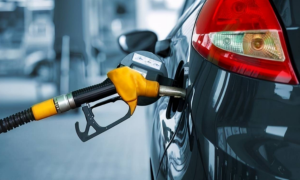 五一前降价！今晚油价再调整 加满一箱或少花5.5元