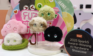 AI潮玩Fuzozo芙崽亮相2026 CES，携手涂鸦智能开启全球之旅