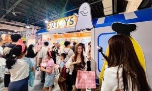 台北专属限定+艺术家签售 52TOYS TTF展会人气火爆