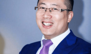 刘家义：十年一剑，财经领域的投资传奇人物揭秘