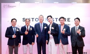 中国大陆首家SMTOWN STORE上海盛大开业，打造中韩文化交流新桥梁