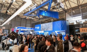 它石智航AWE线下首秀，靠“干活”获吉尼斯世界纪录称号