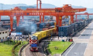 一个万亿级经济圈，正在崛起那么是神马行业呢？